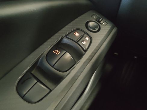 Used 2022 Nissan Altima 2.5 SV AWD/4WD image 27