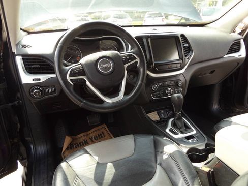 Used 2014 Jeep Cherokee Limited FWD image 17