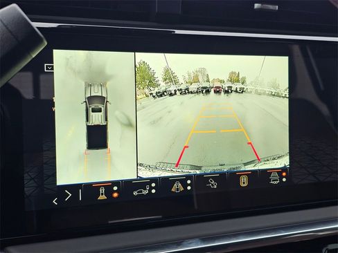 Used 2025 GMC Sierra 2500 Denali Ultimate image 25