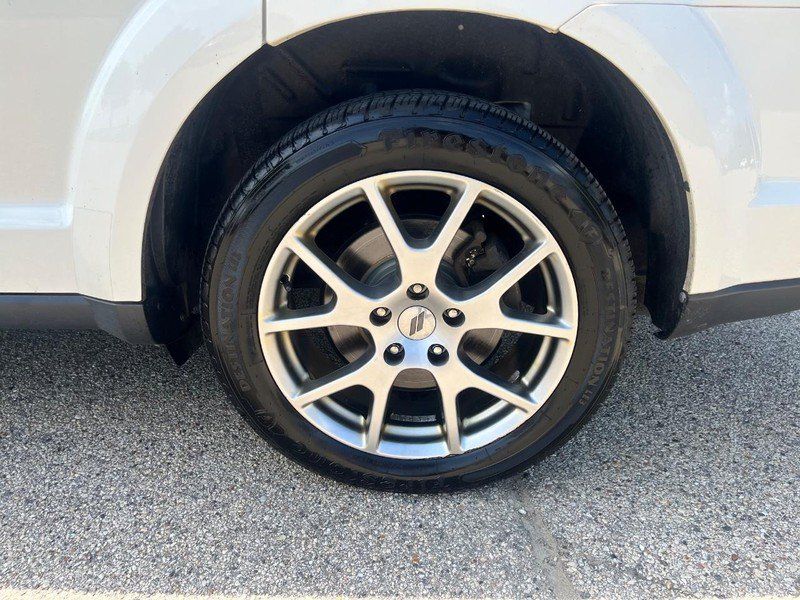 Used 2019 Dodge Journey GT AWD/4WD image 17