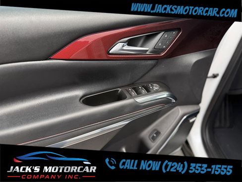 Used 2025 Chevrolet Traverse RS AWD/4WD image 28