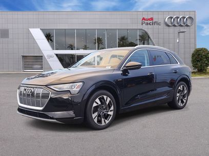 Certified 2023 Audi e-tron Premium Plus w/ Premium Plus Package