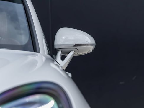 New 2026 Porsche Macan AWD/4WD image 19