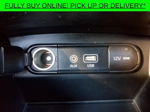 Used 2016 Kia Sorento LX w/ LX Convenience Package image 11