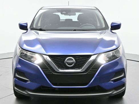 Used 2022 Nissan Rogue Sport S FWD image 2