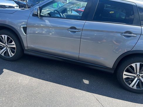 Used 2021 Mitsubishi Outlander Sport SE AWD/4WD image 9