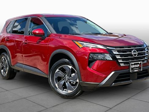 Used 2026 Nissan Rogue SV FWD image 3