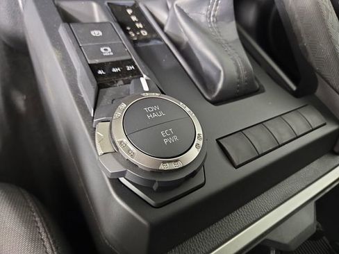 New 2026 Toyota Tacoma SR5 AWD/4WD image 25