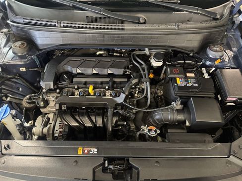 Certified 2023 Hyundai Venue Limited w/ Cargo Package image 23