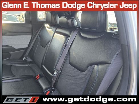 Certified 2024 Jeep Compass Latitude AWD/4WD image 25