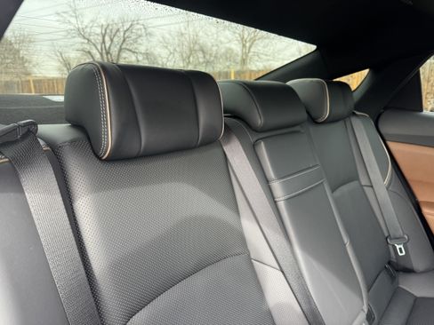 Used 2025 Toyota Crown Limited w/ Advanced Technology Package image 19