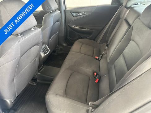 Used 2024 Chevrolet Malibu LT FWD image 5