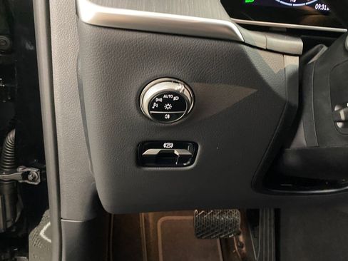 New 2026 Mercedes-Benz GLC 350e 4MATIC image 17