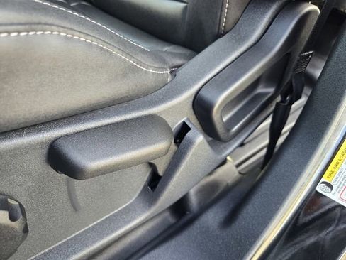 New 2025 Ford Bronco Badlands w/ Black Appearance Package image 21