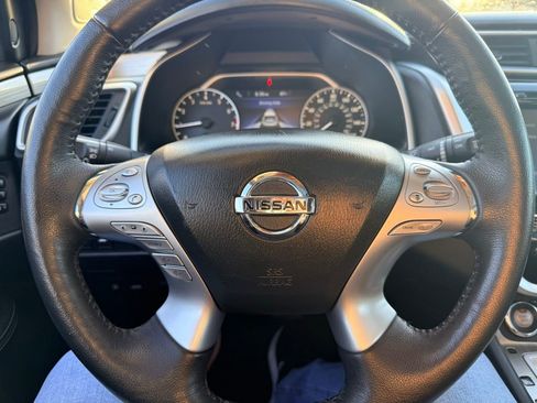 Used 2018 Nissan Murano SL image 18