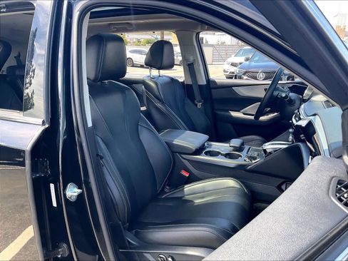 Used 2023 Acura MDX SH-AWD w/ Technology Package image 9