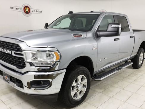 Used 2024 RAM 2500 Big Horn AWD/4WD image 5