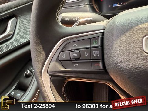 Used 2025 Jeep Grand Cherokee L Laredo RWD image 14