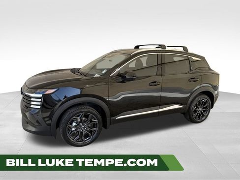 Used 2025 Nissan Kicks SR FWD image 1