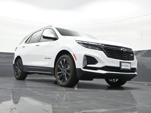 Certified 2024 Chevrolet Equinox RS AWD/4WD image 36