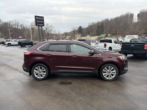 Used 2019 Ford Edge Titanium w/ Cold Weather Package image 2