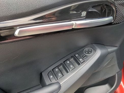 Used 2021 Kia Seltos S image 20