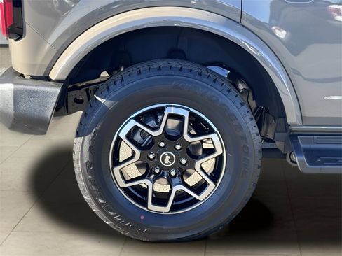New 2025 Ford Bronco Outer Banks image 43
