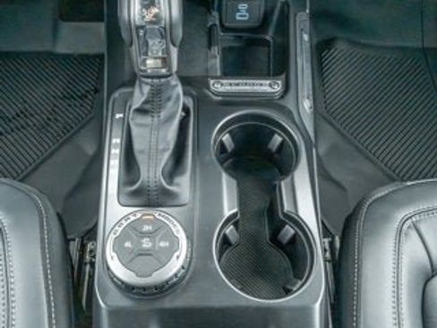 New 2025 Ford Bronco Outer Banks AWD/4WD image 22