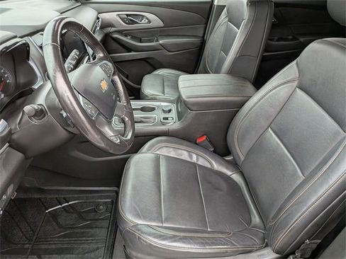 Used 2019 Chevrolet Traverse LT w/ LPO, Floor Liner Package image 11