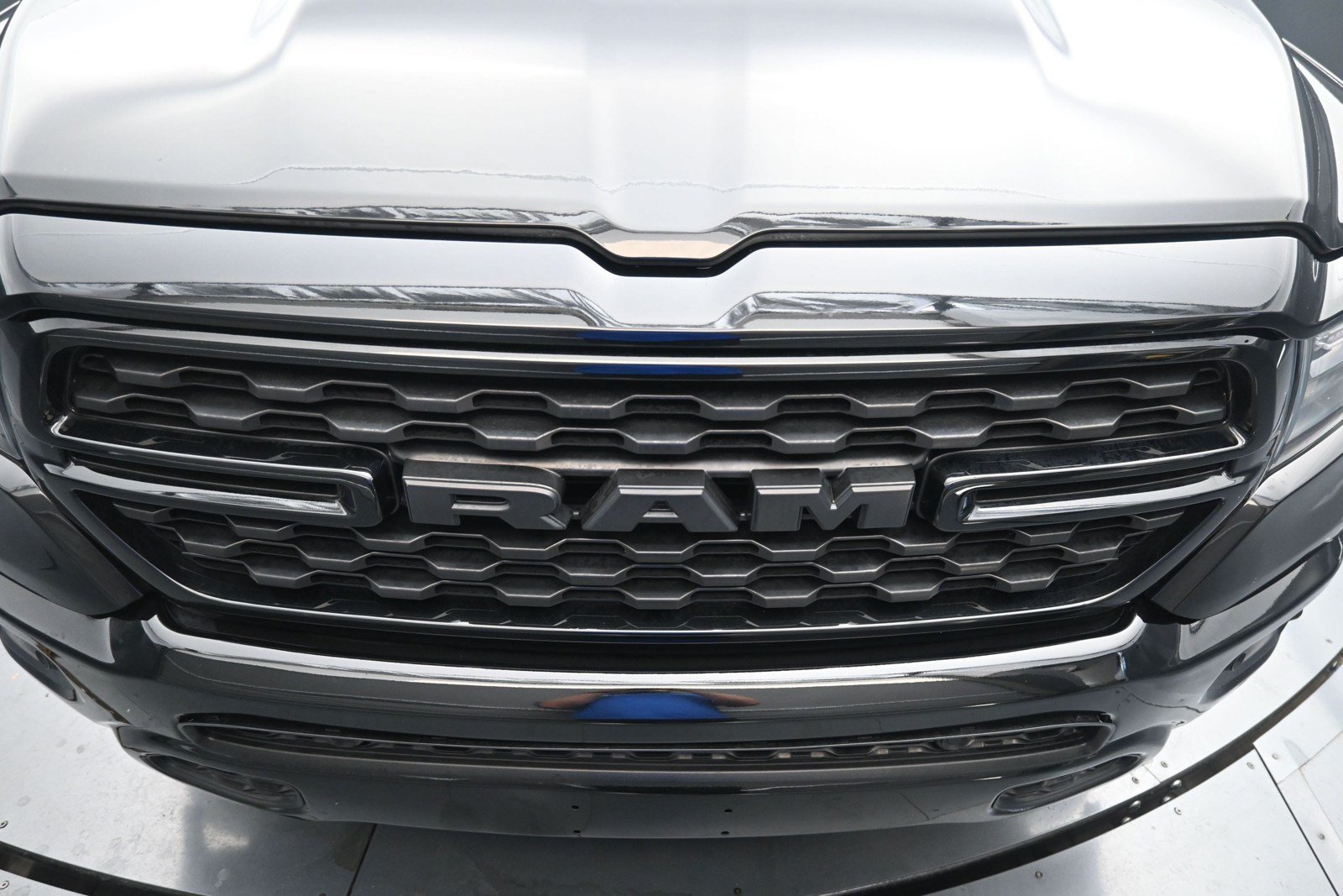 Used 2023 RAM 1500 Big Horn RWD image 10