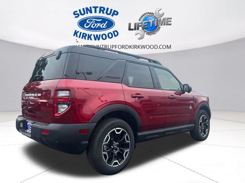 Used 2025 Ford Bronco Sport Outer Banks w/ Outer Banks Tech Package+ AWD/4WD image 6