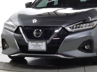 Used 2019 Nissan Maxima SR w/ Premium Package FWD video 3