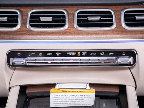 New 2026 Mercedes-Benz GLE 450 4MATIC Coupe image 20