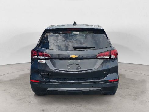 Used 2022 Chevrolet Equinox LT FWD image 4