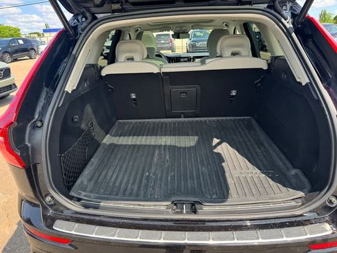 Used 2023 Volvo XC60 B5 Ultimate AWD/4WD image 14