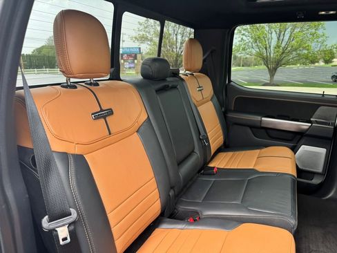 Used 2021 Ford F150 Platinum w/ Equipment Group 701A High image 18