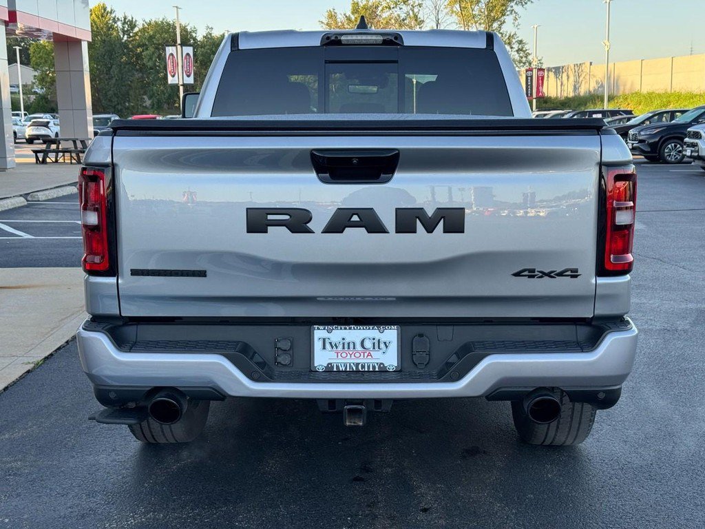 Used 2025 RAM 1500 Big Horn AWD/4WD image 4