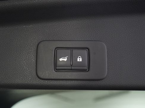 Used 2025 Nissan Murano Platinum w/ Cargo Package AWD/4WD image 11