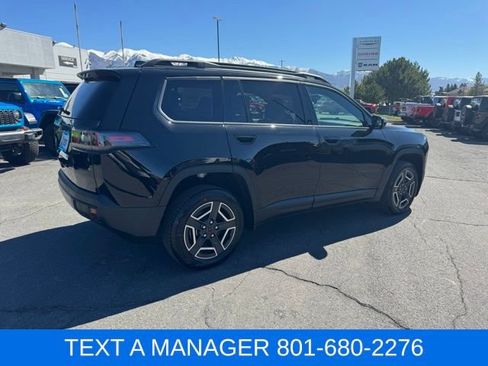 New 2026 Jeep Cherokee Laredo AWD/4WD image 2
