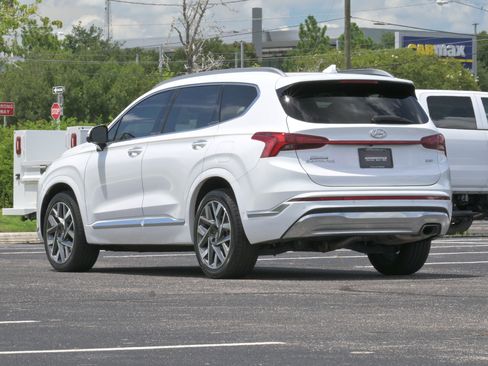 Used 2023 Hyundai Santa Fe Calligraphy FWD image 3