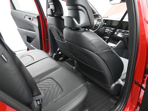 Certified 2026 Kia Sportage X-Line w/ X-Line Premium Package AWD/4WD image 20