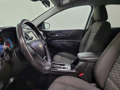 Used 2019 Chevrolet Equinox LT image 17