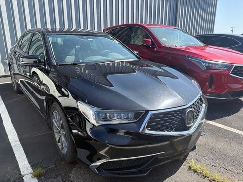 Used 2018 Acura TLX w/ Technology Package FWD image 2