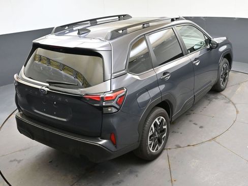 Certified 2025 Subaru Forester Premium image 50