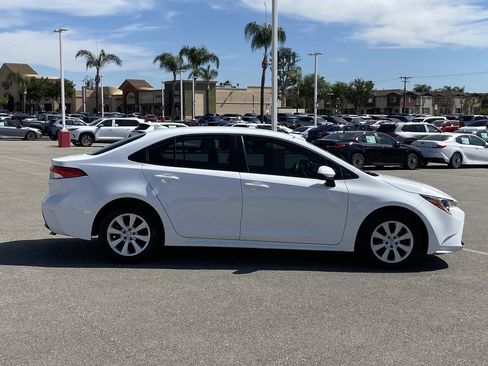 Certified 2025 Toyota Corolla LE image 41