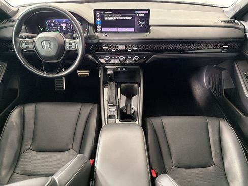 Used 2023 Honda Accord Sport image 15