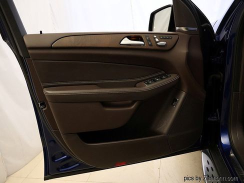 Used 2018 Mercedes-Benz GLE 43 AMG 4MATIC image 26