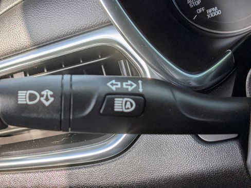 Used 2024 Chevrolet Equinox LT AWD/4WD image 28