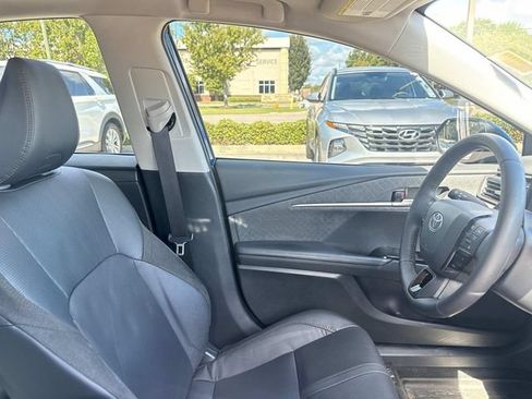 Used 2025 Toyota Camry XLE w/ Premium Plus Package FWD image 14
