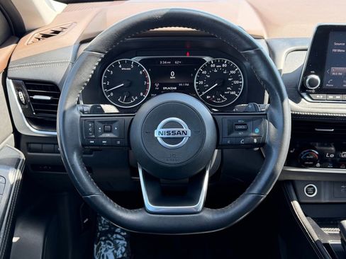 Used 2021 Nissan Rogue SL FWD image 30